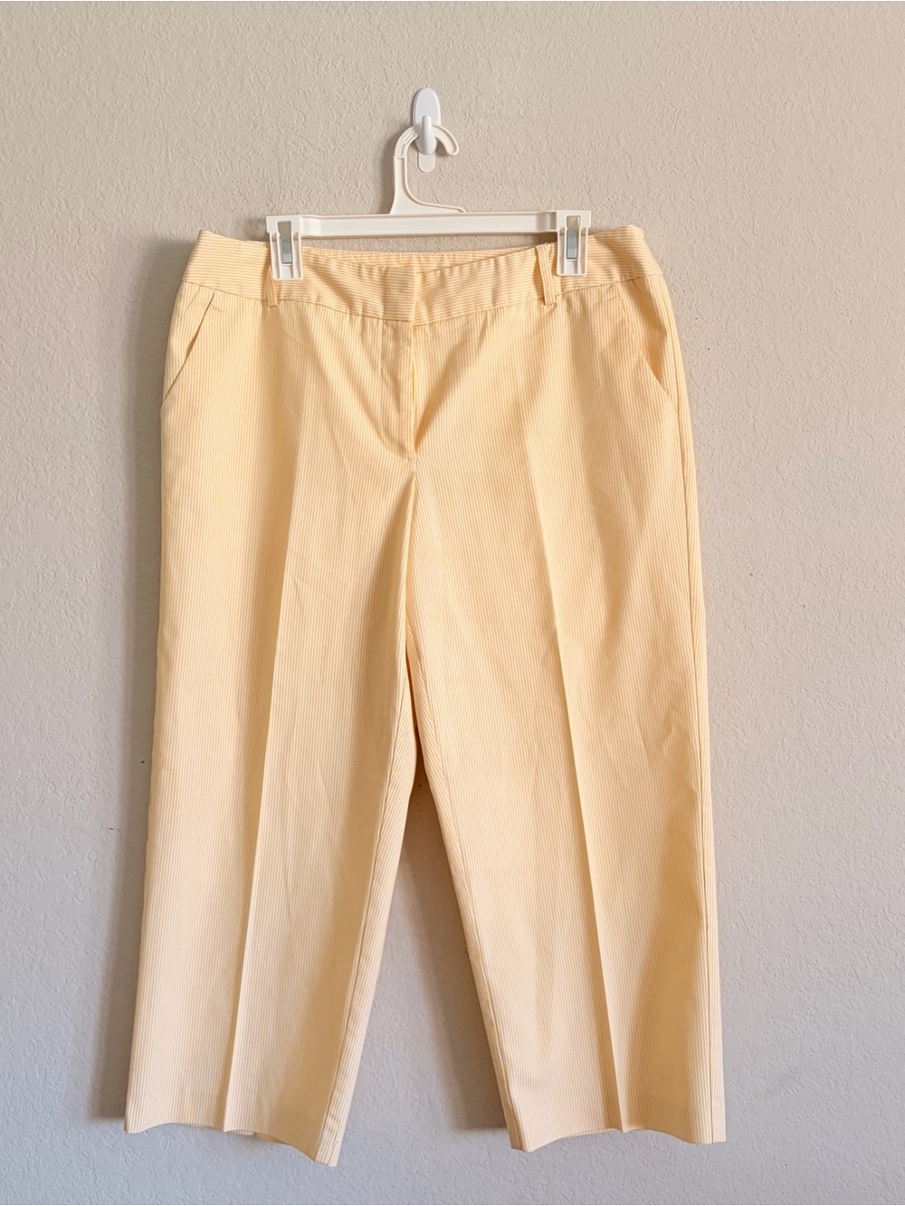 George stretch womans classic Light Yellow Straight-Leg capri Pants 14 coastal